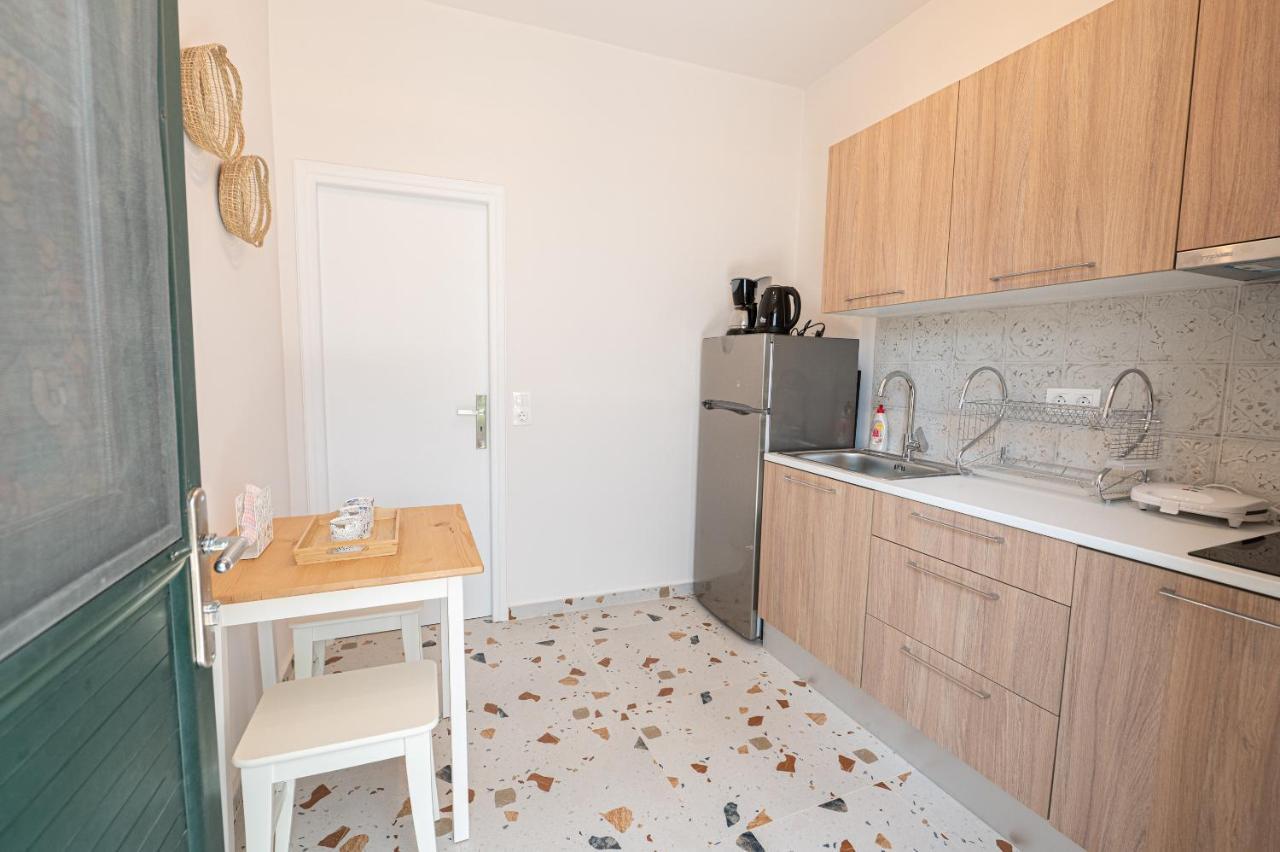 Sunny Yard Apartments Poros Town Екстериор снимка