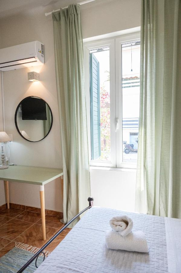 Sunny Yard Apartments Poros Town Екстериор снимка