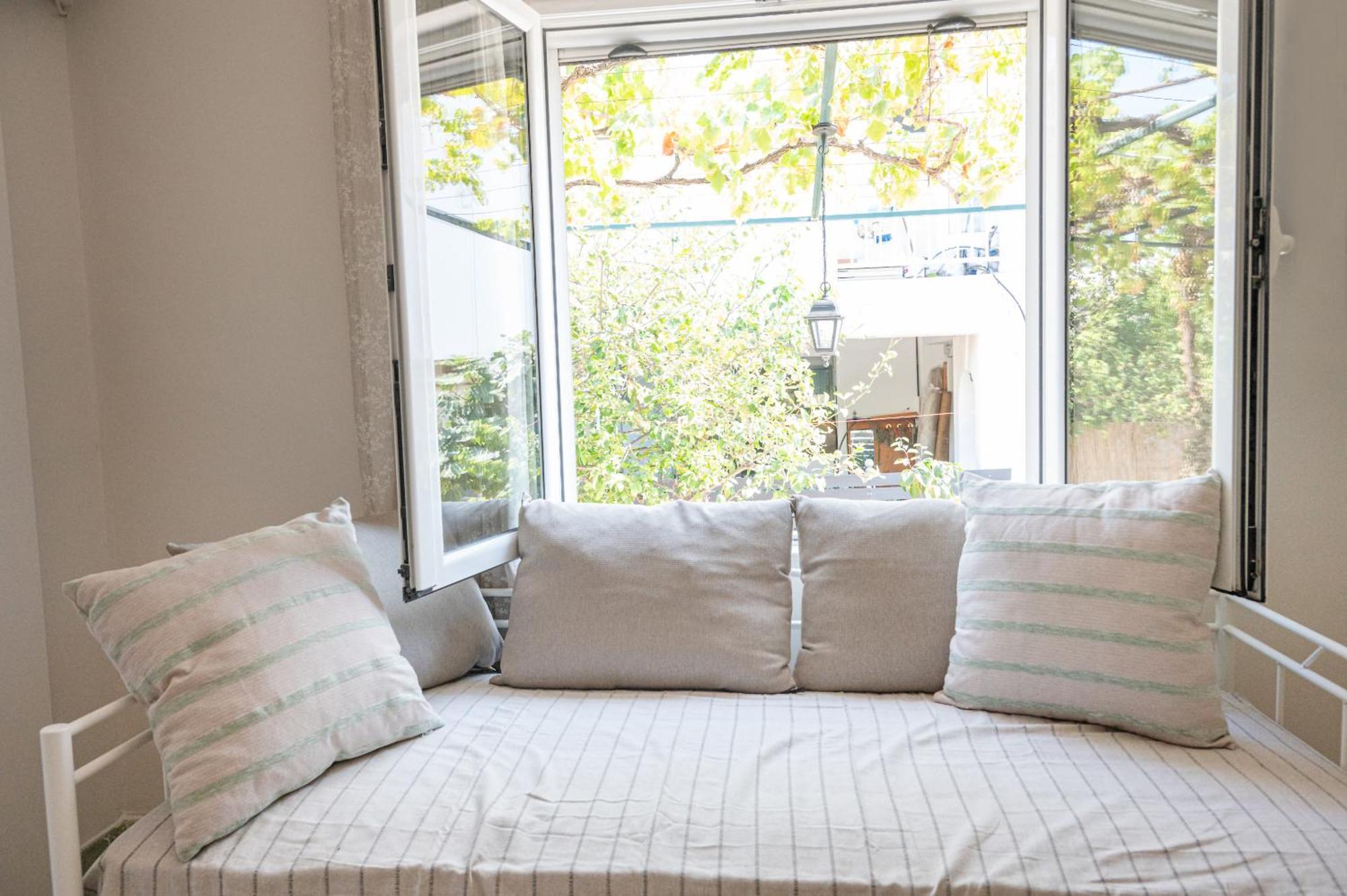 Sunny Yard Apartments Poros Town Екстериор снимка